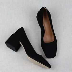 LOQ Black Block Heel Shoes